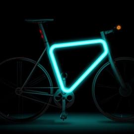 漂亮的夜光自行车