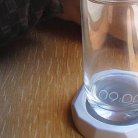 提醒你起床喝水的闹钟