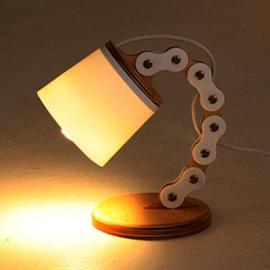 链条台灯：The B-Chain Lamp