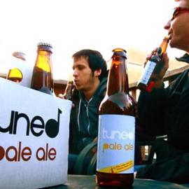 能奏乐的啤酒瓶