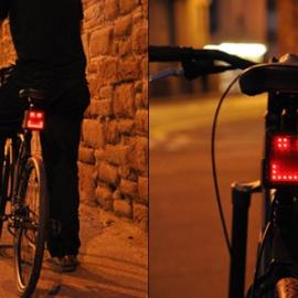 表达情绪的自行车尾灯