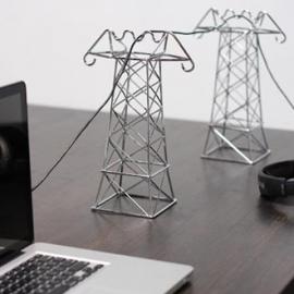 桌面电线塔