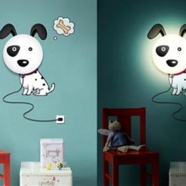 壁灯和墙纸的创意组合 斑点狗 粉红猪