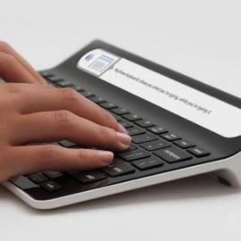 带显示屏的键盘