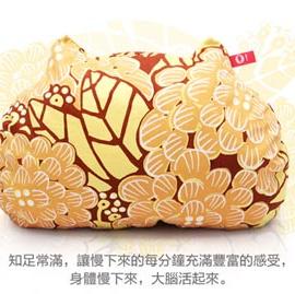 卷尾巴的职场萌友 亞滿靠垫