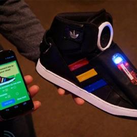 Google新产品：会说话的鞋