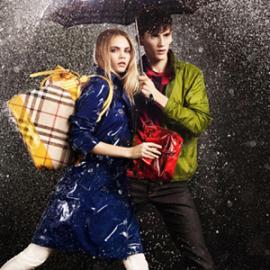 Burberry 广告海报