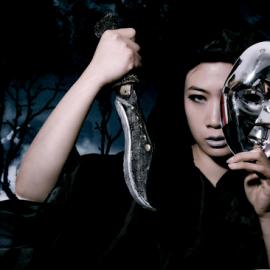 芙蓉姐姐持镰刀万圣写真