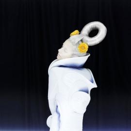 超现实的梦境中