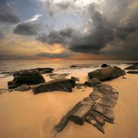 那山 那水 那人