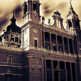 Mazroee 摄影作品