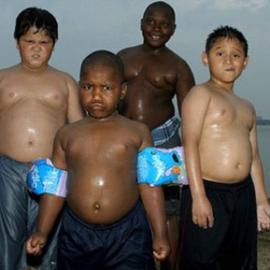 哥们摆的 那叫个造型