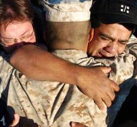 军人泪水中的送别