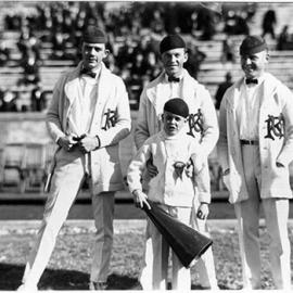 美国拉拉队的历史演变 (1920-2010)