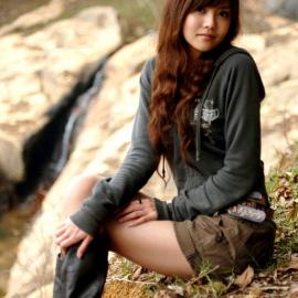清新校花-矫柔美态