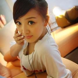 大脸美女可人儿写真
