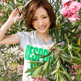 日系甜美上户彩