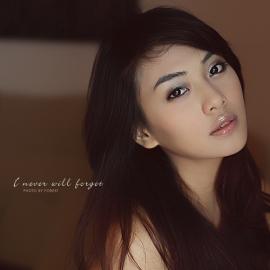 知性韵味南方美女