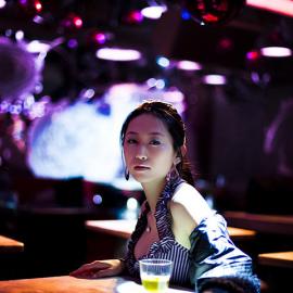 欲望都市中的夜归美人