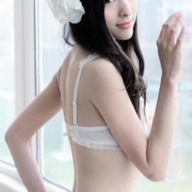 甜甜的就是想咬一口
