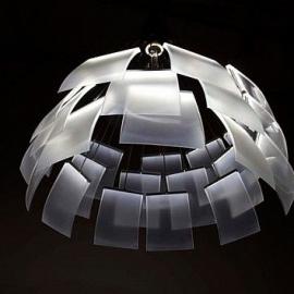 精美的多功能吊灯