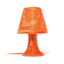 简约的线圈灯由Craighton Berman设计