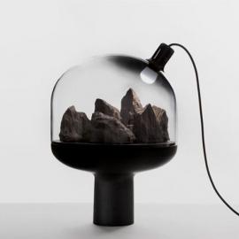 别有洞天的橱窗灯