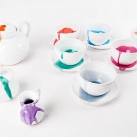 Giovanna Alo 设计的“墨迹”餐具