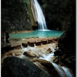 湖北南彰香水河瀑布群(多图)