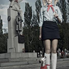 时尚摄影师巴塔斯·亚当(Adam Bartas)服装摄影作品
