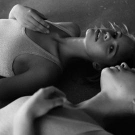 美女摄影师 Caroline