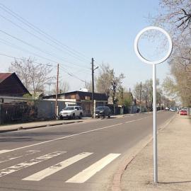 双面透明人行道灯设计