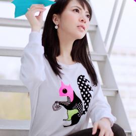 水晶之恋女孩落寞的眼神销魂