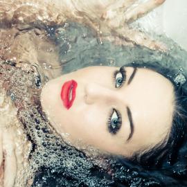 彩妆的惊艳魅力