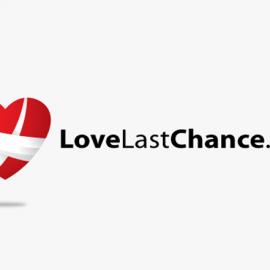 22张精美的心形创意Logo设计