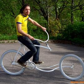 奇怪的自行车Forkless Cruisier Bike