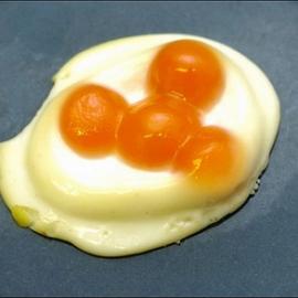 特别稀少的4黄蛋