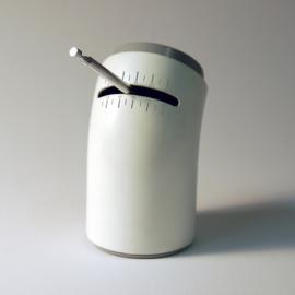 创意产品:简约收音机