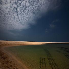 19张让你忧伤的暗色调摄影照片