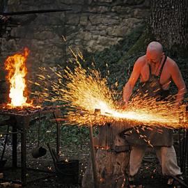 56张表现艰苦工作的摄影照片