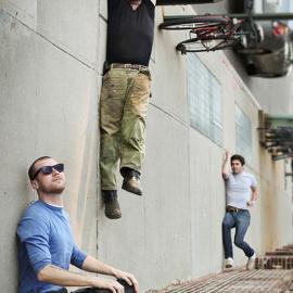 35张创意的强迫透视摄影照片