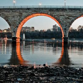 奇美的桥梁摄影照片