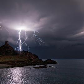 25张极美的闪电摄影照片