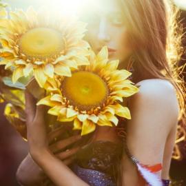 80张来自Lara Jade 的时尚摄影照片