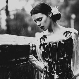 83张来自Kayleigh June的摄影作品欣赏