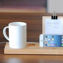 iPhone5原木多功能底座