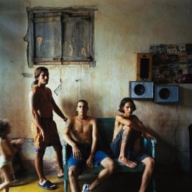 罗伯特.凡.德.休斯特——古巴本色