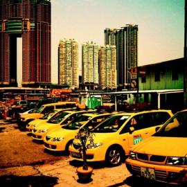 穿过喧嚣世界的寂静旅程 走入朱浩的“场景”