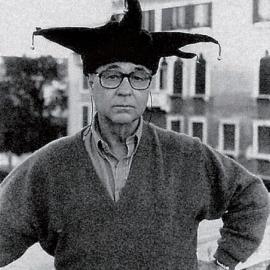 浪迹天涯的幽默摄影师 记摄影大师艾略特·厄韦特