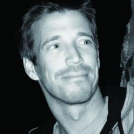 纯色盛放——Andre Brito人体摄影作品